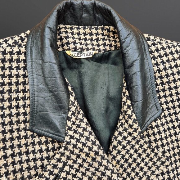 Vintage 80s Long Houndstooth Coat Womens Size M Black Beige Leather Collar - Picture 2 of 11